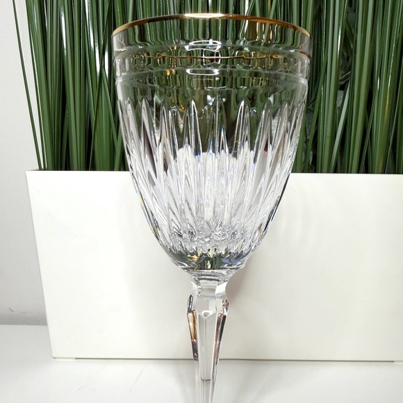 Marquis by Waterford Crystal Wine Glass Handcut Slovenia Gold Rim – 7.5” Vintage - Picture 2 of 7